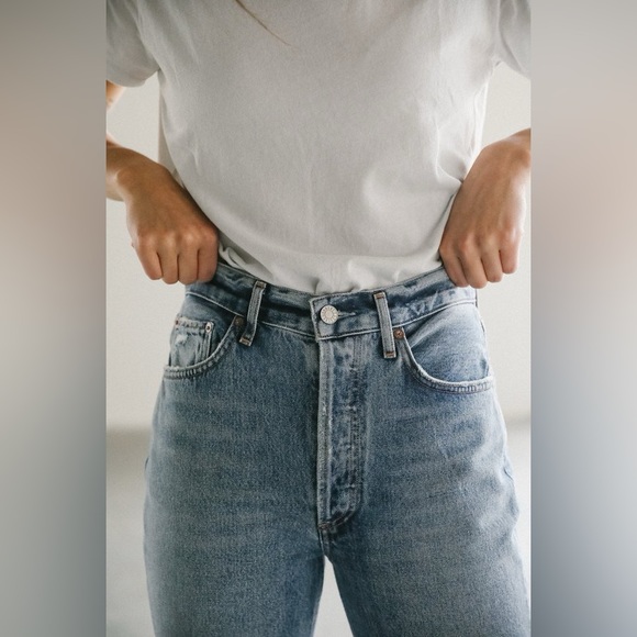 Agolde Riley High Rise Straight Crop in Emulsion 25 High Rise Ankle Chewed Hem - Picture 7 of 17